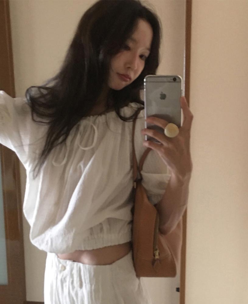 메이비베이비 Holli Blouse (2colors)