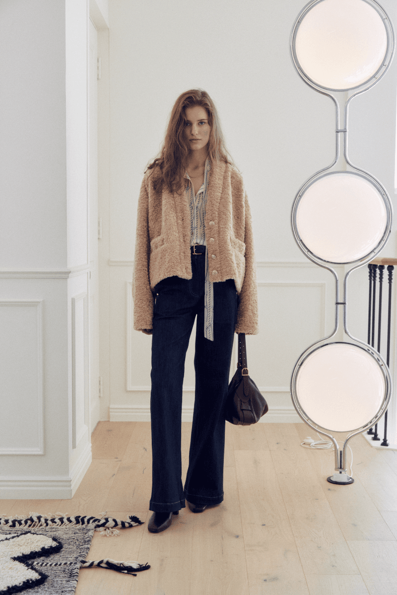 오버핏컬리코트 OVERFIT CURLY COAT