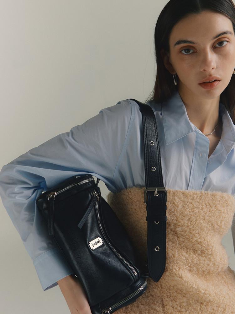 [vunque]Perfec Multi Pocket Shoulder S (퍼펙 멀티 포켓 숄더 스몰) Black_VQB31SH7801