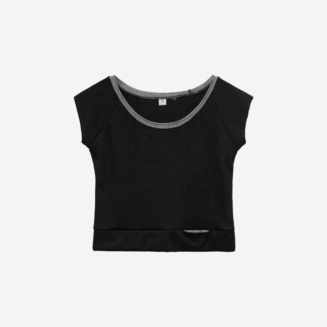(04.18 PM5:00) women peek pocket tee - black