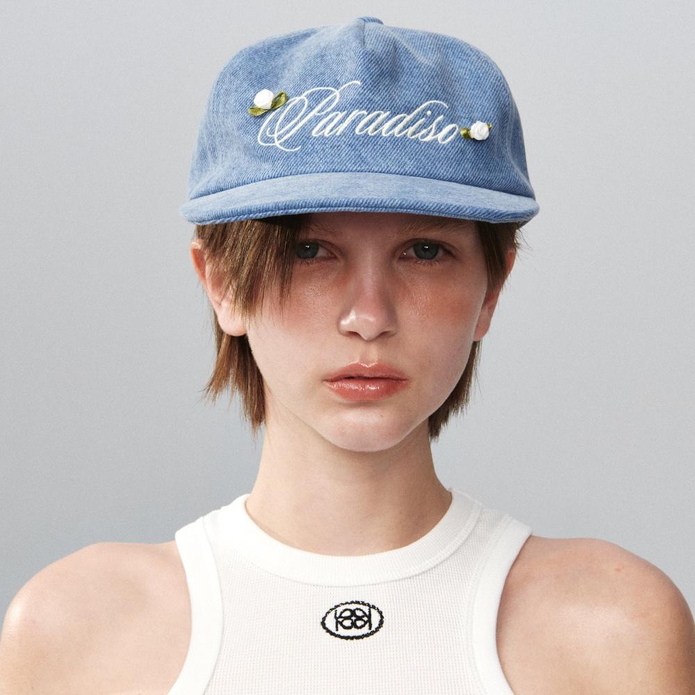 Corsage Camp Cap Light Blue