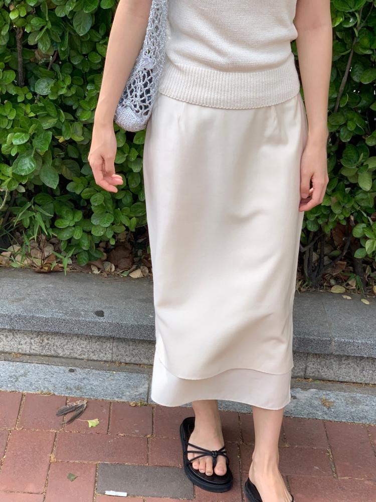 [GABRIELLE] 가브리엘 베시 새틴 스커트 H라인 글로시 롱치마 (2color)베이지S당일
