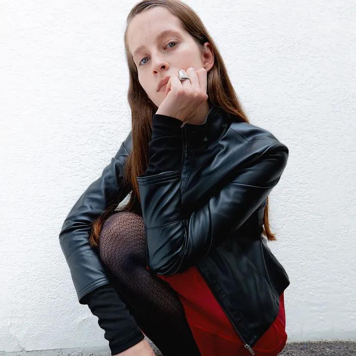 LEATHER ZIP-UP JACKET (black)