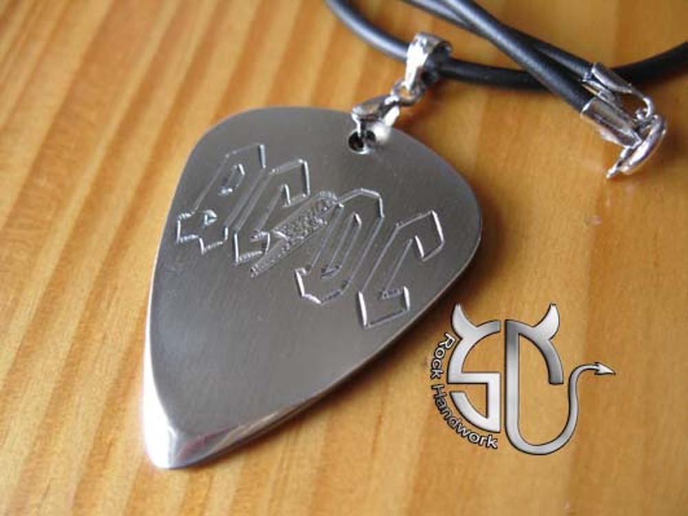 [핸드워크] ACDC 기타 피크 목걸이 에이씨디씨