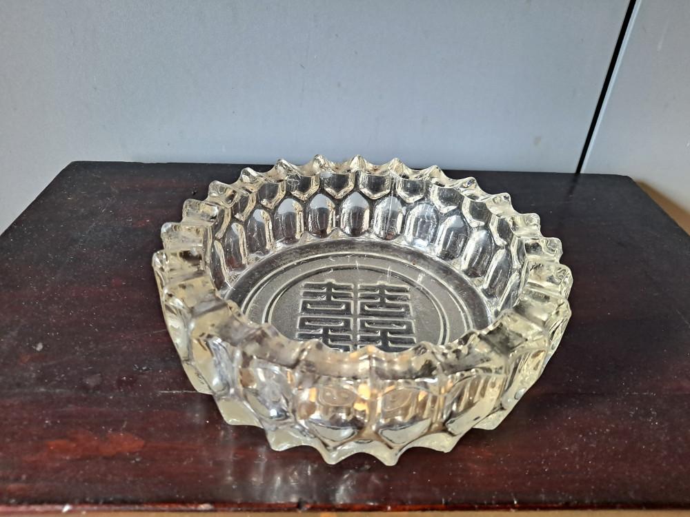 [중고] 추억의 담배 수집품 소품 유리 재떨이