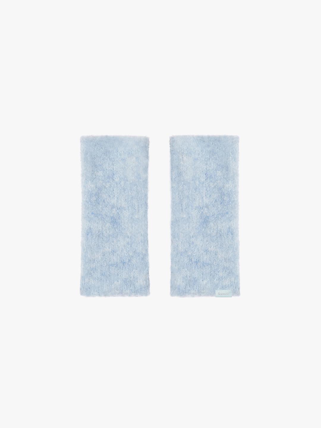 BOUCLE HAND WARMER - POWDER BLUE