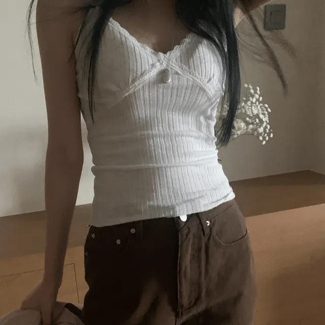 (1+1) 셀리 레이스 슬리브리스 나시 (끈조절)