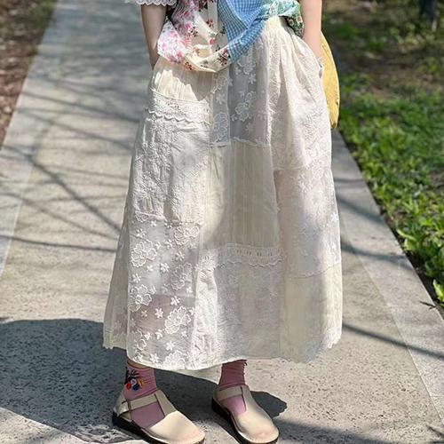 레이 자수면 레이스장식 밴딩스커트