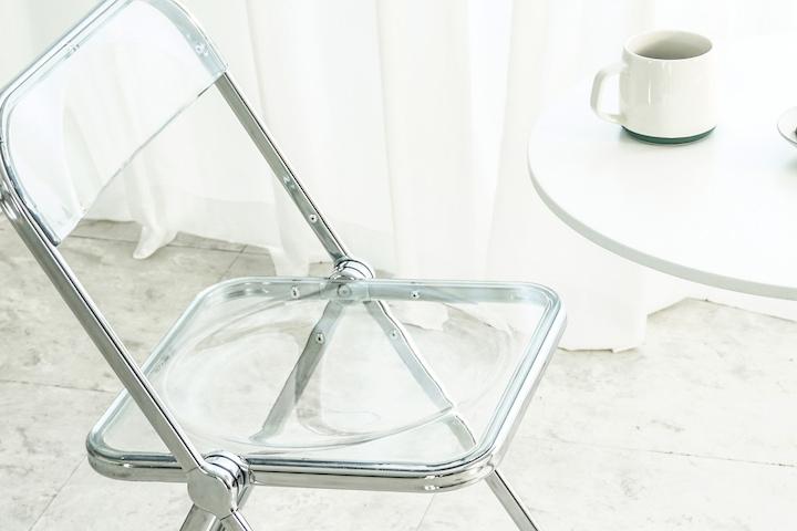 [단독특가] 투명 접이식 의자 아크릴의자 인테리어 카페의자 4colors