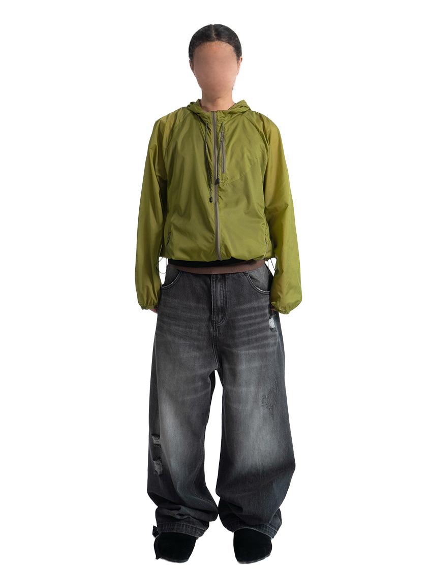 inside windbreaker (4c)