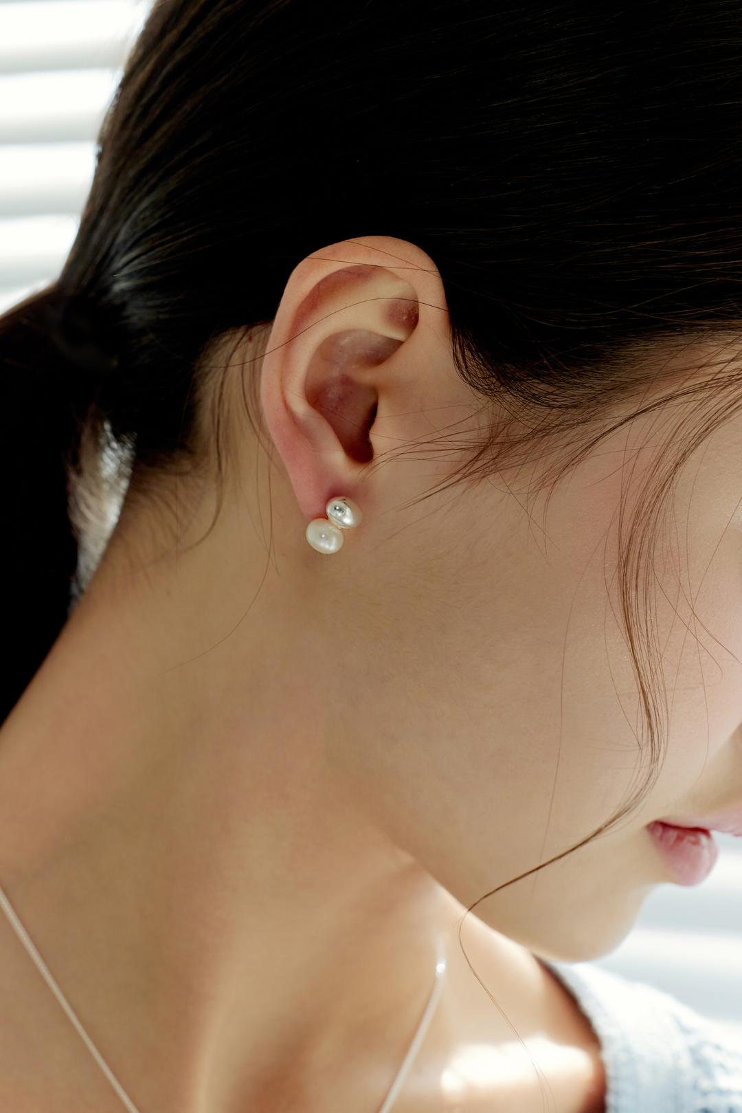 [925silver]Egg pearl stud earrings