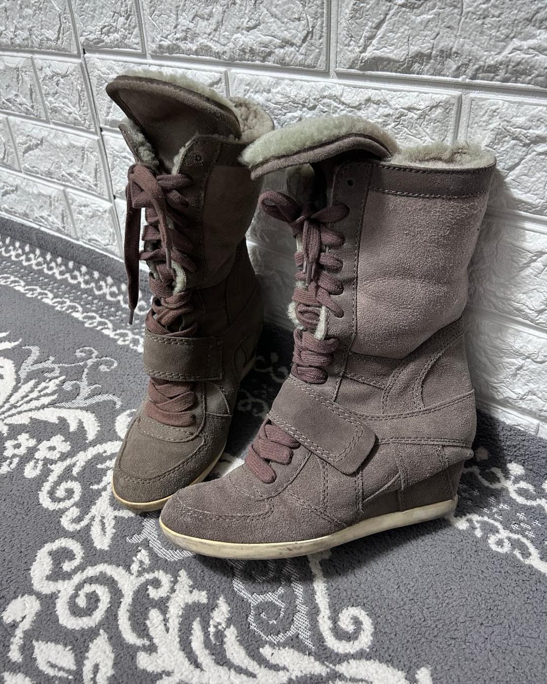 Ash 아쉬 히든 웨지 부츠 스웨이드&퍼 | 후루츠패밀리