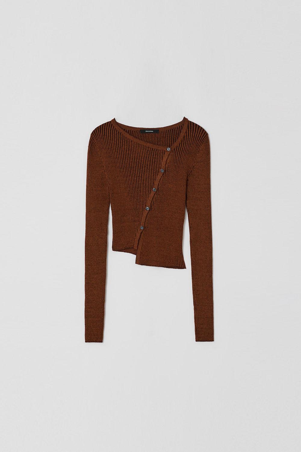 DIAGONAL BUTTON CARDIGAN