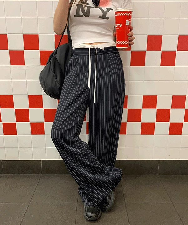 모니크 배색 스트링 스트라이프 핀턱 와이드 슬랙스 -2color