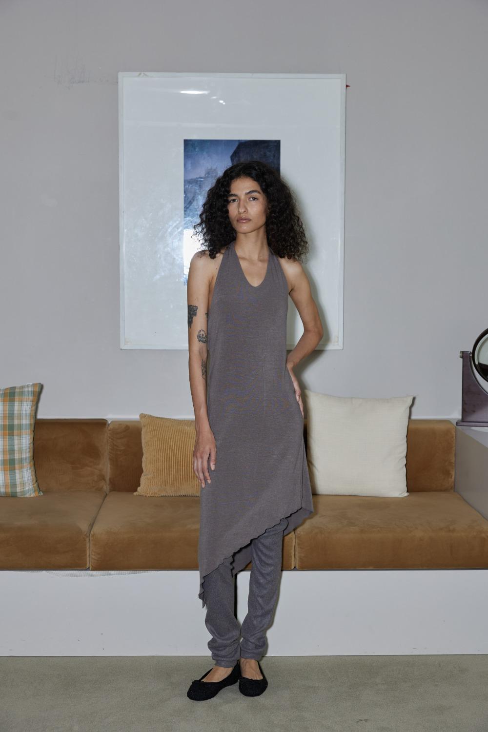 Unbalanced long dress (gray)