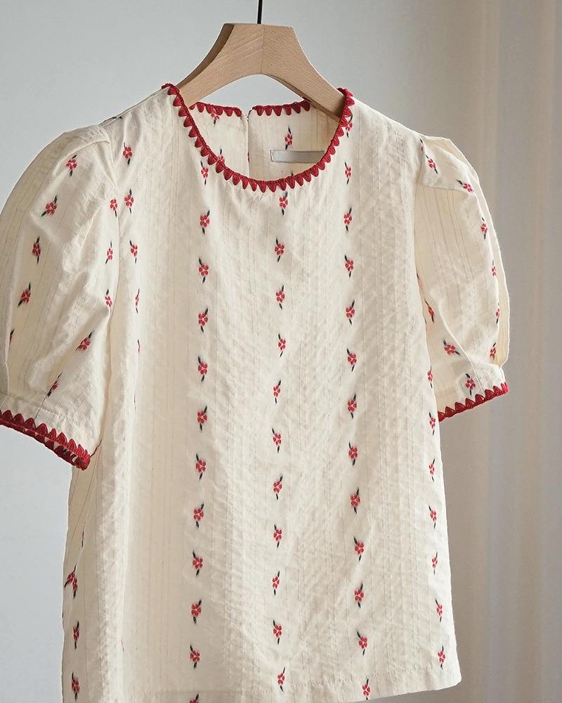 로세라 플라워 블라우스