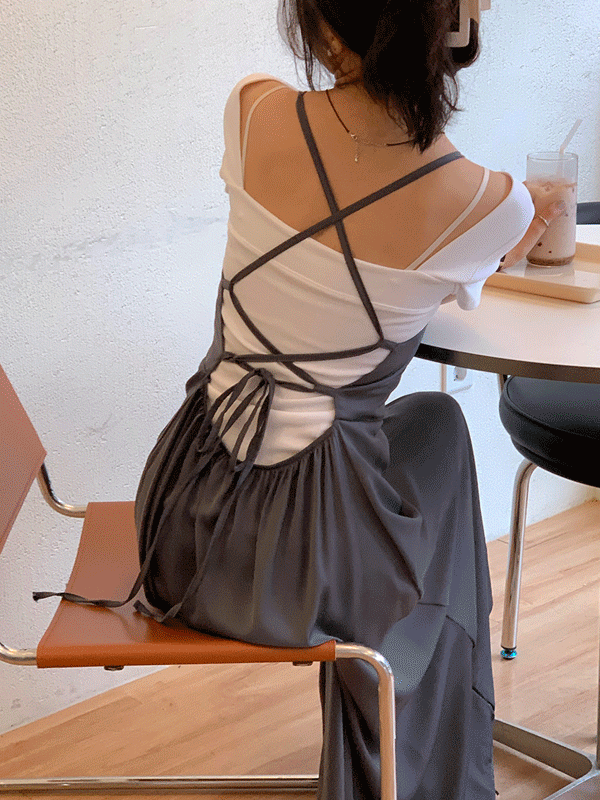 마르헨브리즈 크로싱 새틴 롱 원피스 [차콜]