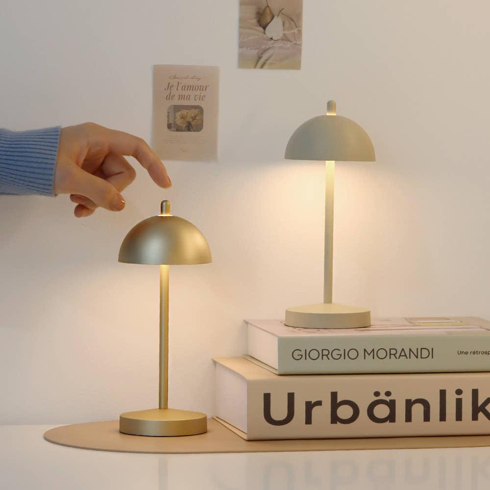 플랜룩스 미니 무선 LED무드등 세르네 카페 인테리어 무선 침실 테이블 간접 조명