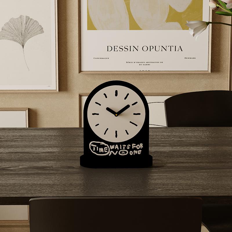 Time waits 블랙 탁상시계 테이블 책상 시계 인테리어