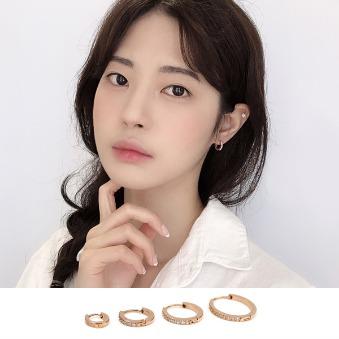 Ago 써지컬스틸 큐빅링귀걸이