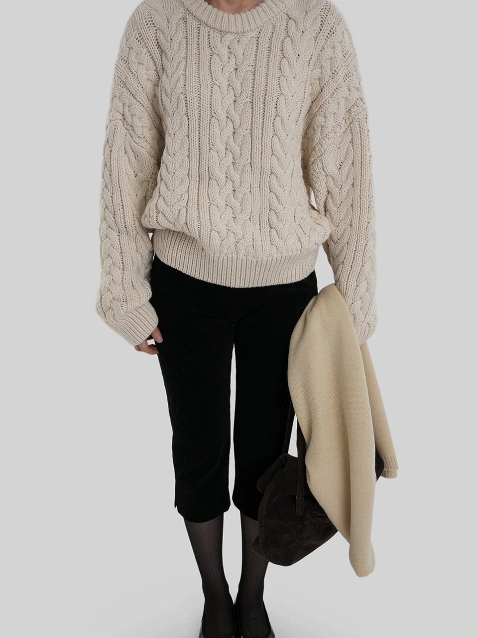 알파울케이블니트