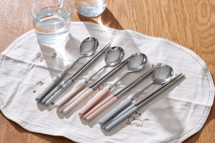 [5%쿠폰]프리미엄 세라믹핸들 4인 수저세트 4color (식기세척기 가능)