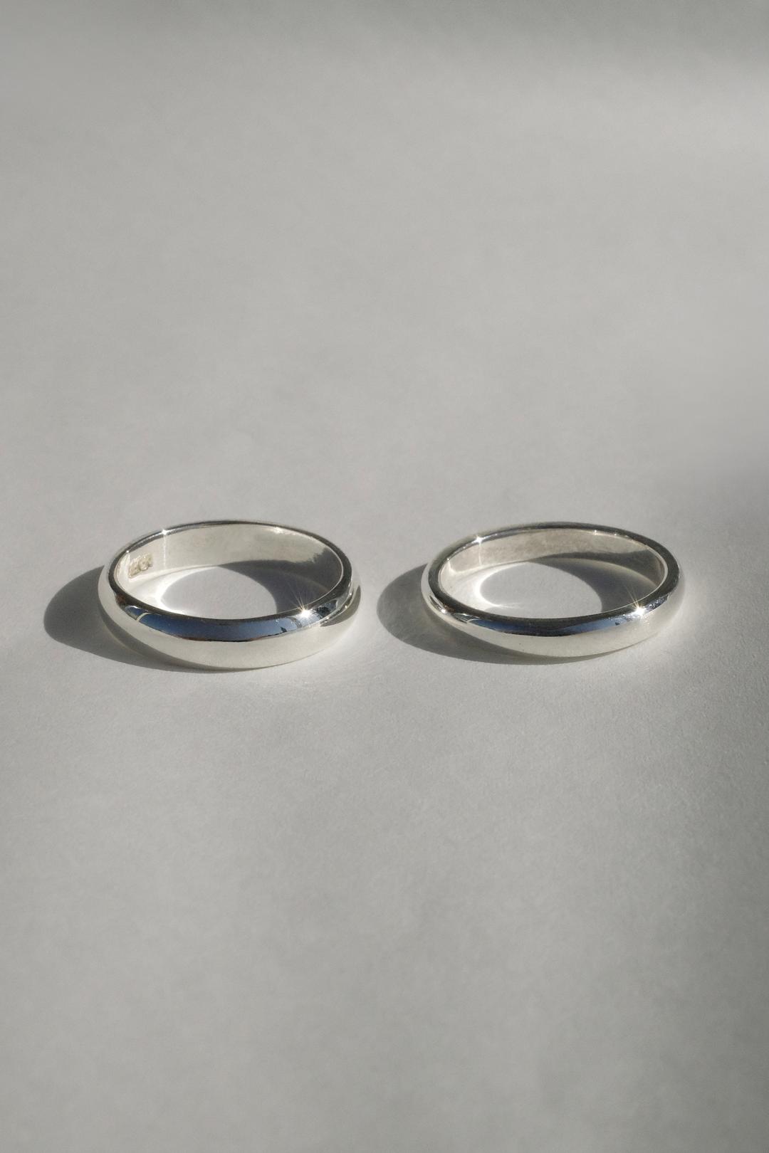 01. Everyday Ring (Set of Two)