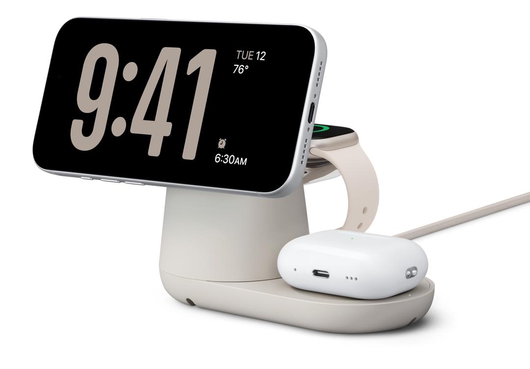 Belkin UltraCharge Pro 3-in-1 Magnetic Charging Dock