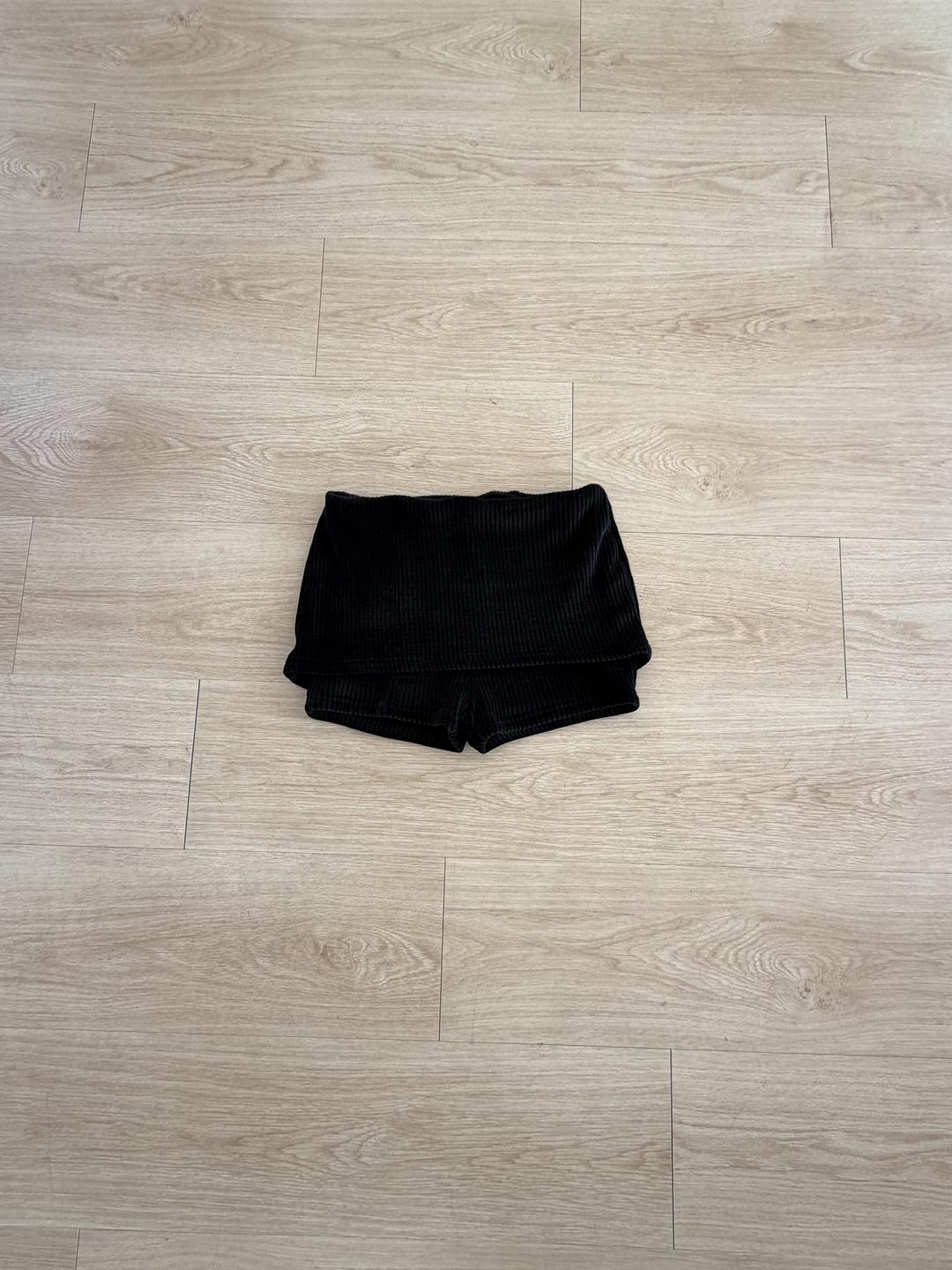 메이 골덴 스커트쇼츠