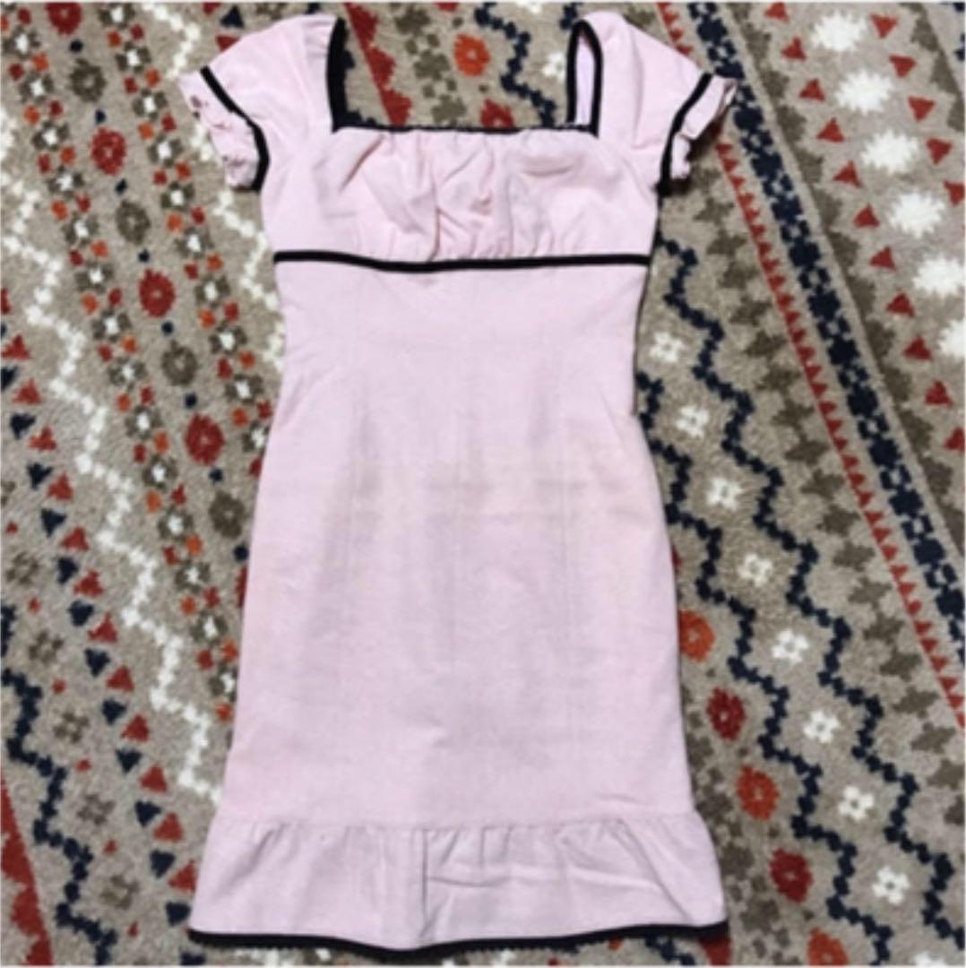 パフスリーブ ワンピース ピンク