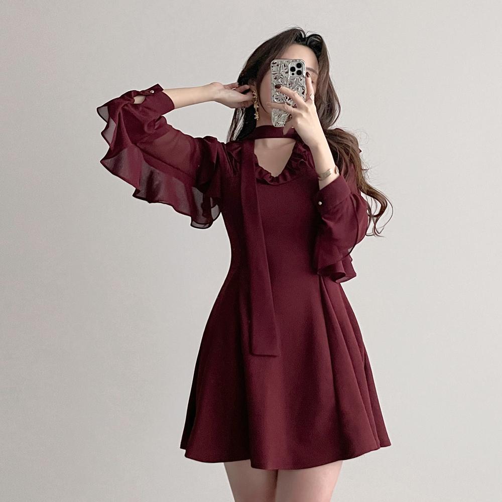 [무료배송] 가나다란 버건디 쉬폰 시스루 리본타이 프릴 플레어 레드 원피스