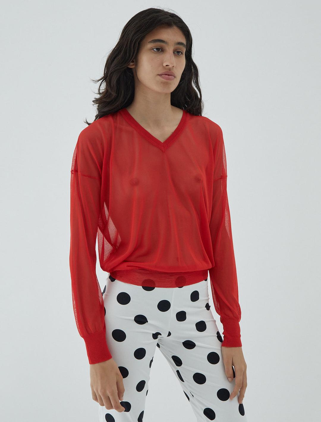 MARY-Red long-sleeve sweater with a slightly puffed shape