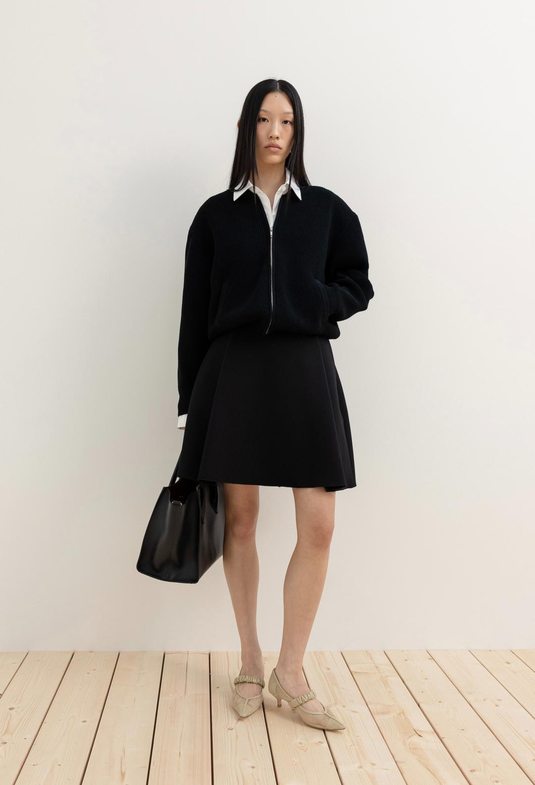 플레어 미니 스커트 블랙