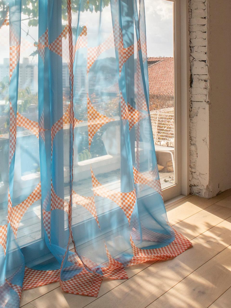 [쉬머글램커튼] MOONY MOONIE BUBBLY RED