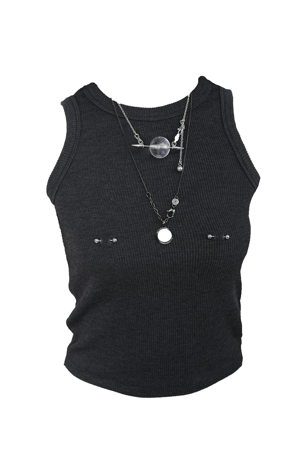 nipple piercing sleeveless