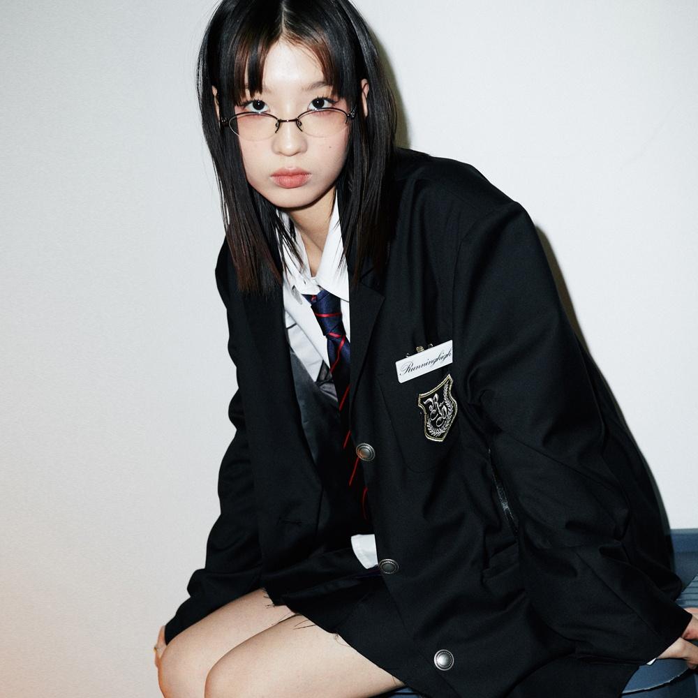EYELET POINT BLAZER [BLACK]