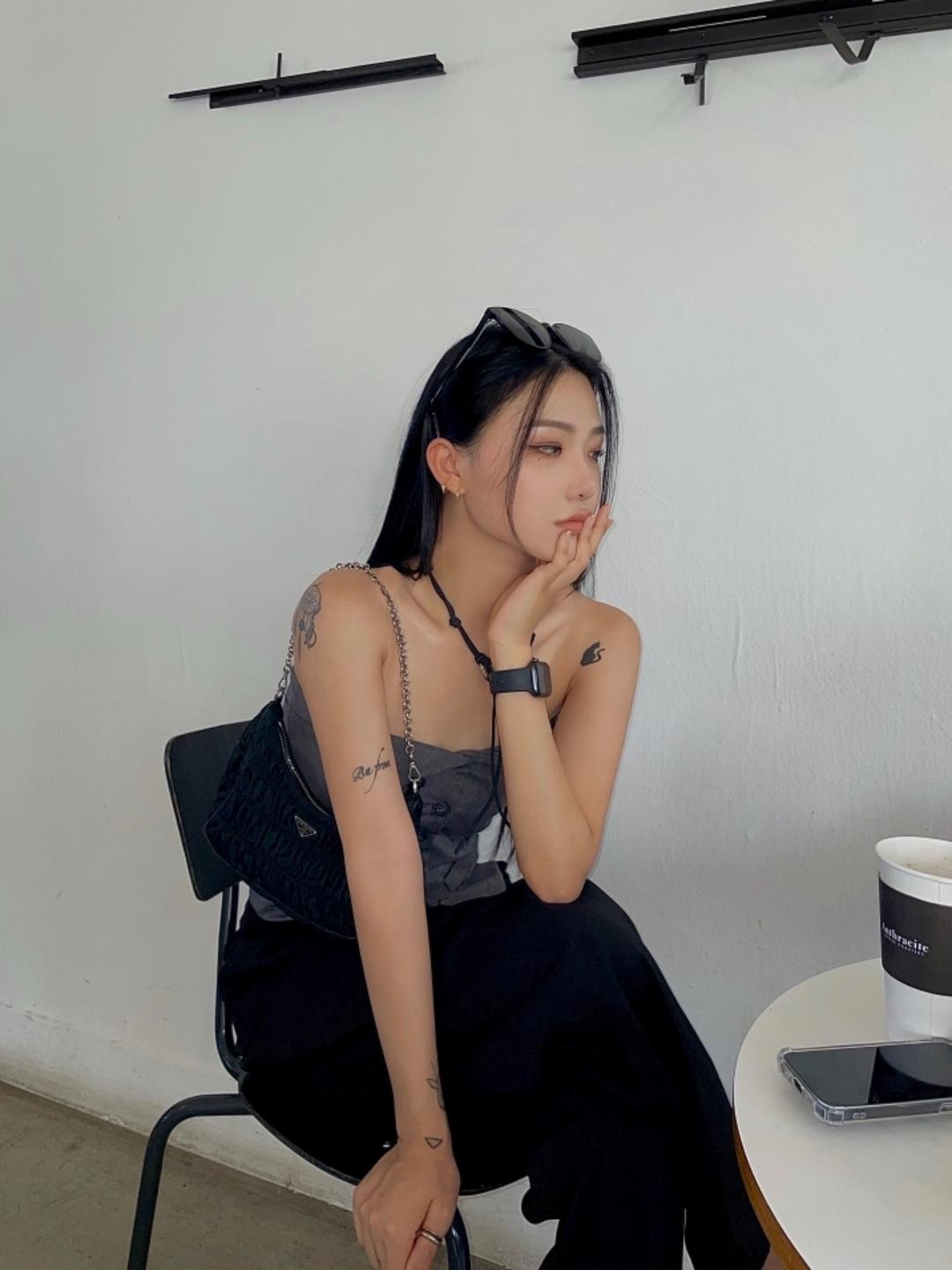 Open vest  top