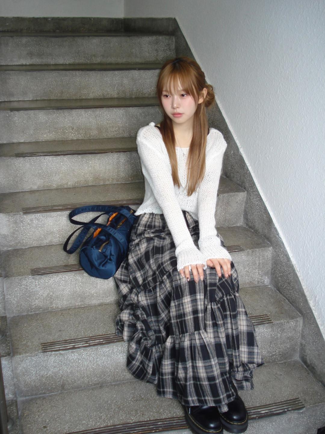 earth check skirt