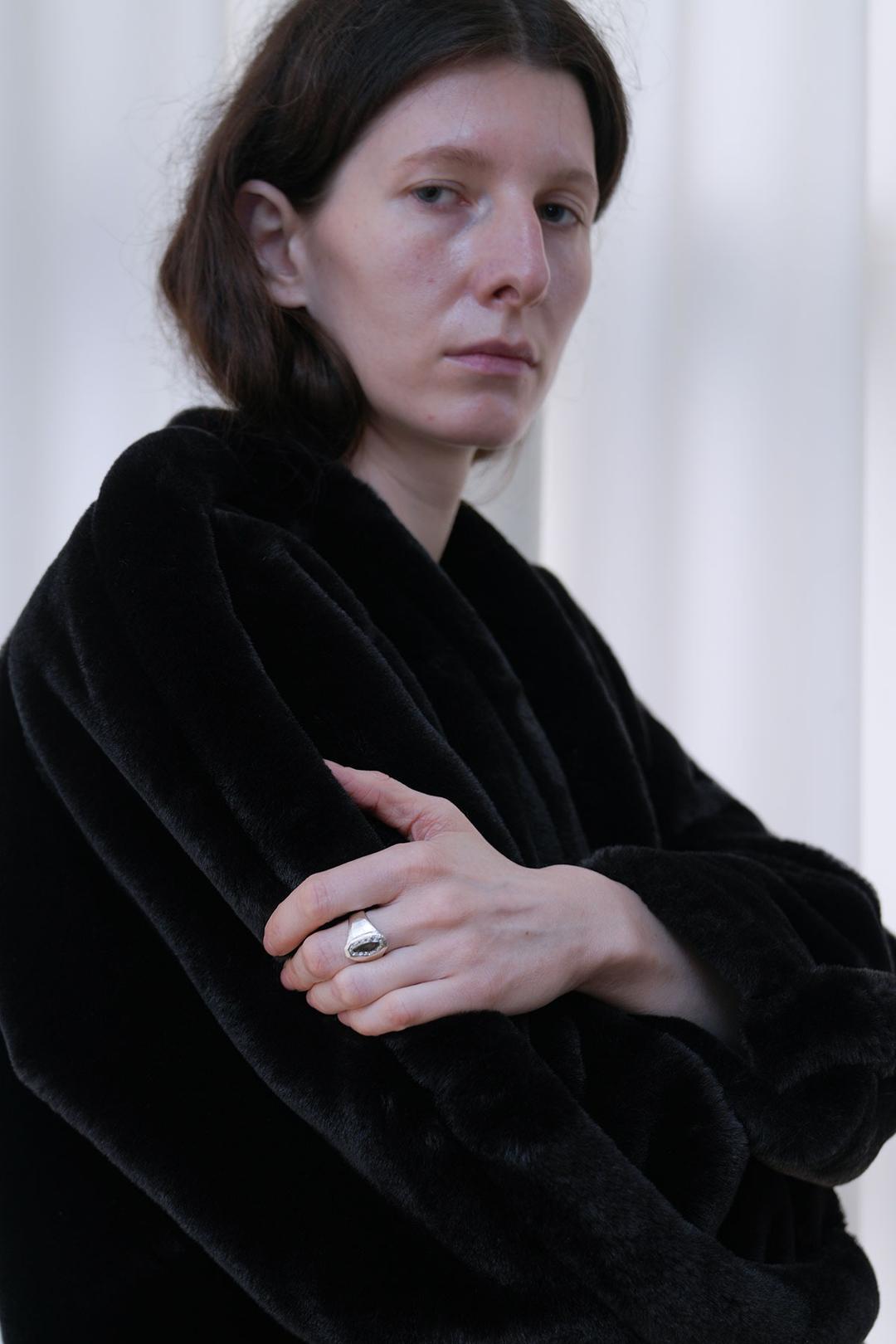 OVAL PEBBLE RING [SILVER]