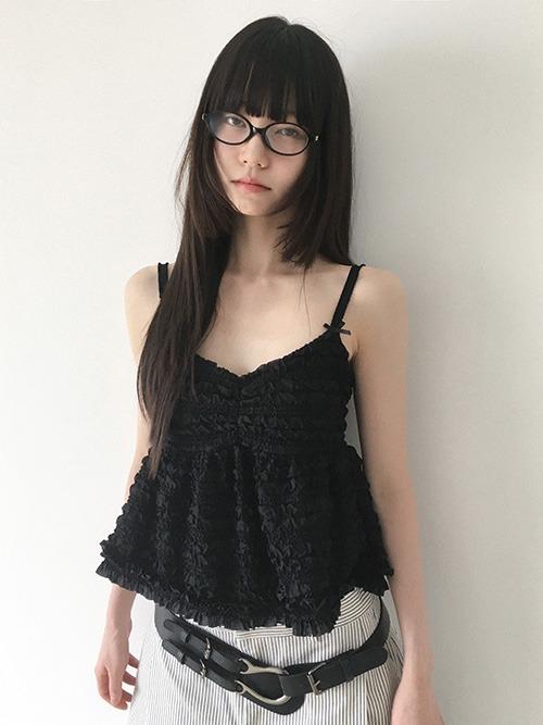 [6/24 예약배송] pompom sleeveless, black