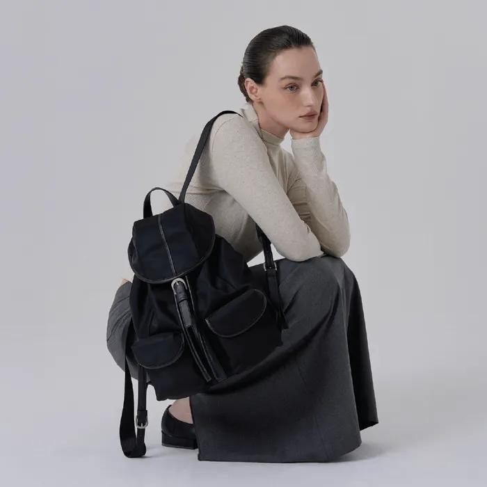 Noir Backpack / black