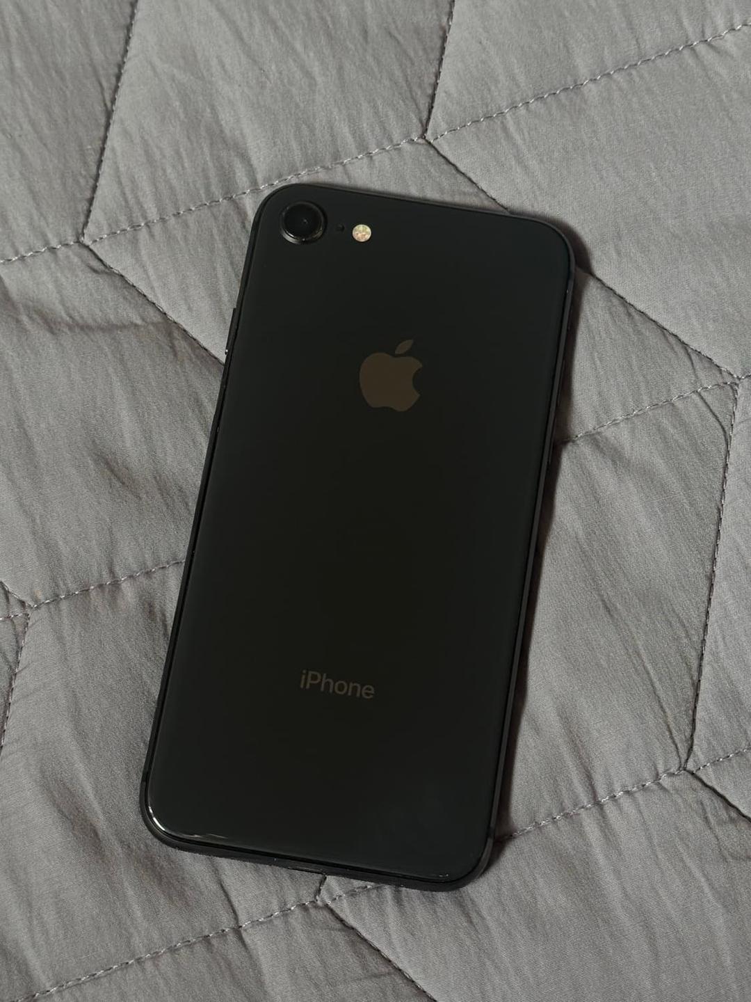 아이폰 8 64기가 | 후루츠패밀리