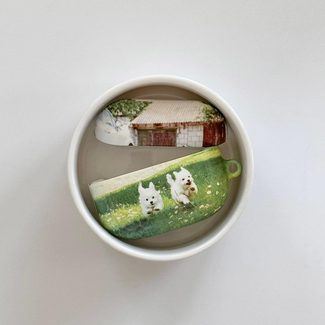 jogging puppies airpods/buds case