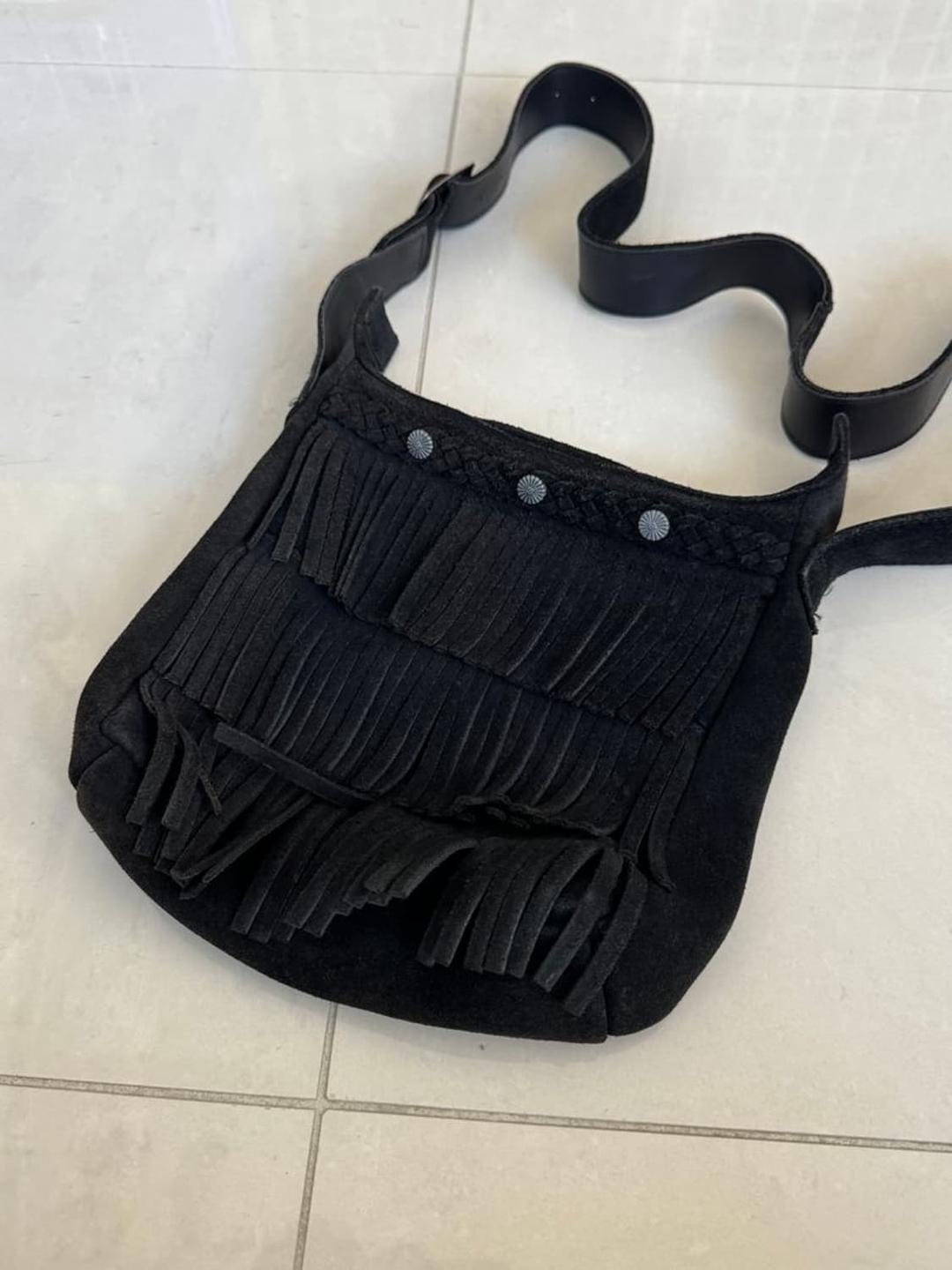 FRINGE SHOULDER BAG 프린지 숄더백 | 후루츠패밀리