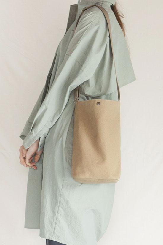 Baguette Bag / Golden Olive