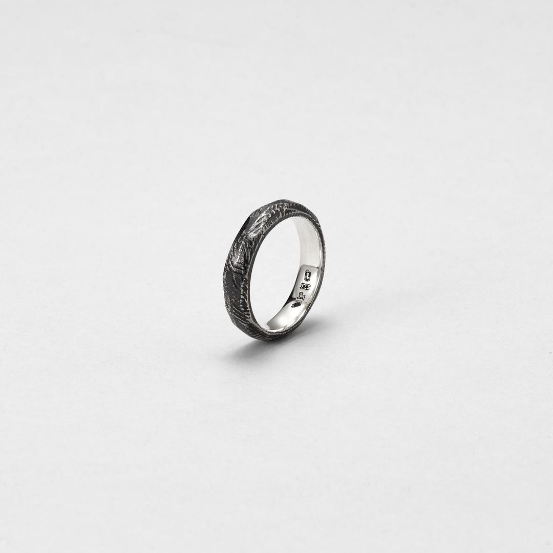 Scratched Round ring