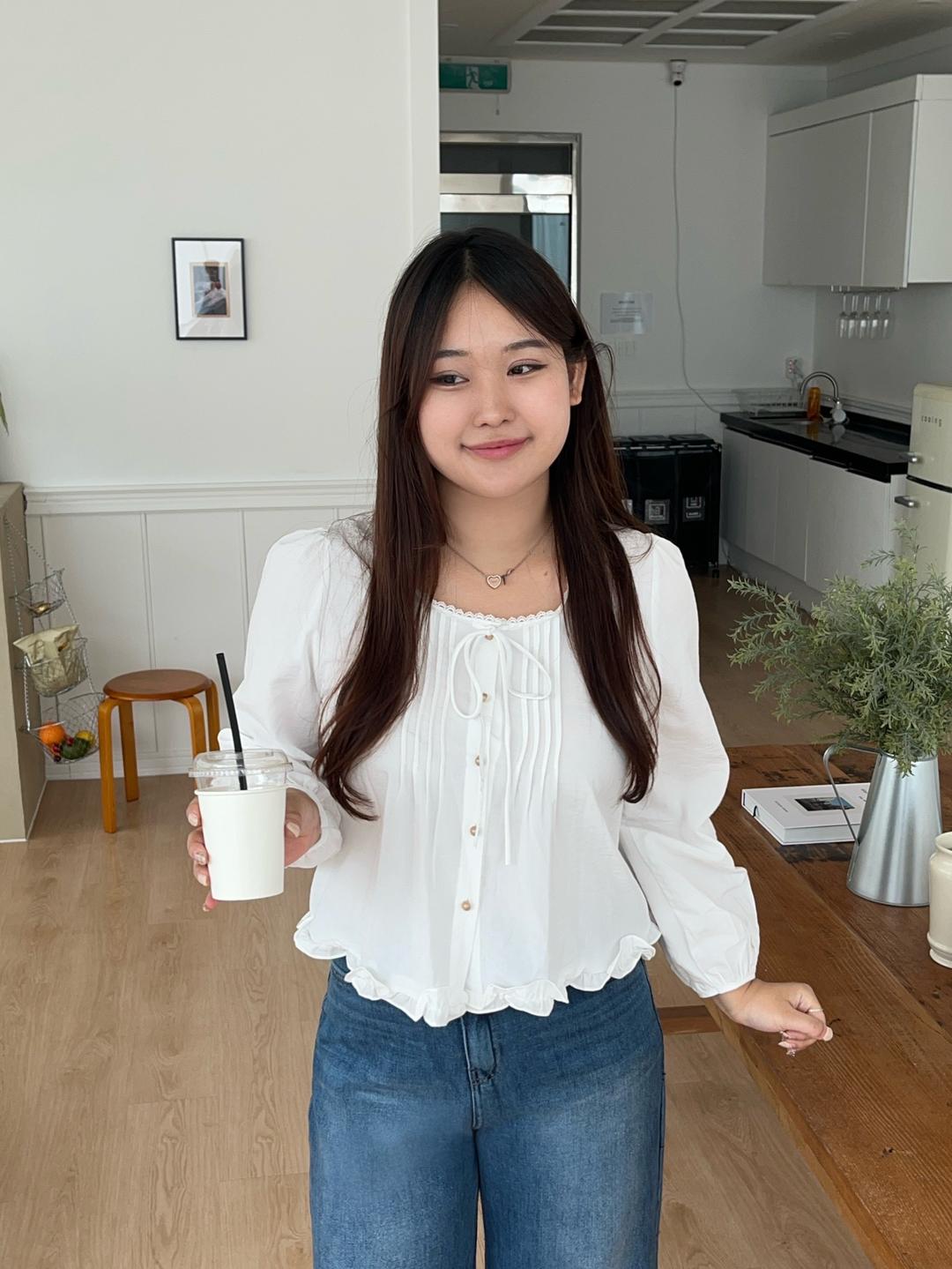 하티66 514 [MADE] 단정핏 출근룩 핀턱 스퀘어넥 블라우스 2color