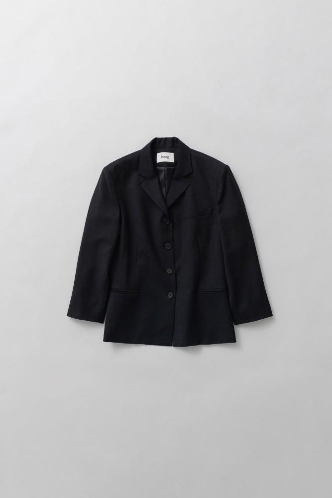 a simple jacket (black)