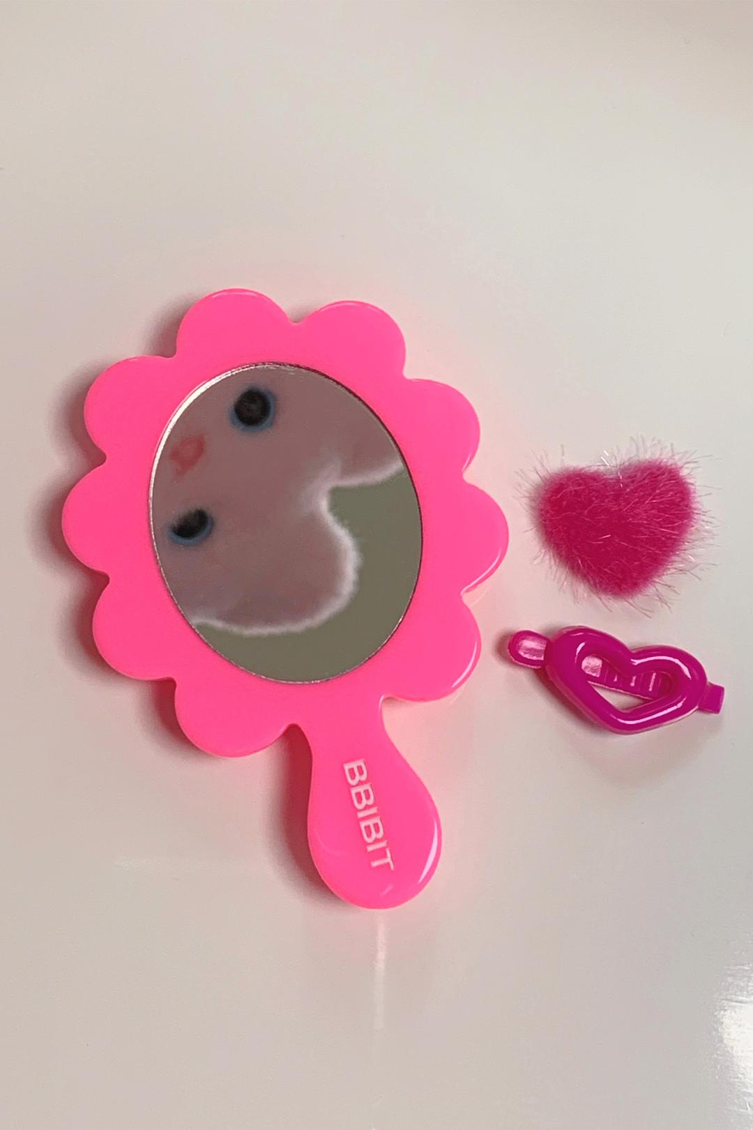Hand mirror tok (flower)