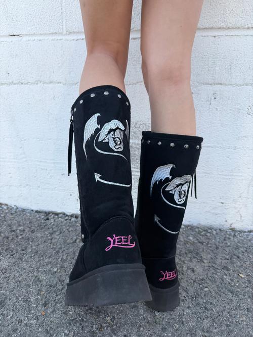 DO I CARE X-RIVET SUEDE BOOTS BLACK